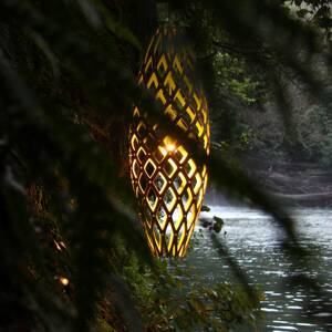 david trubridge Hinaki függő lámpa 50 cm karamell